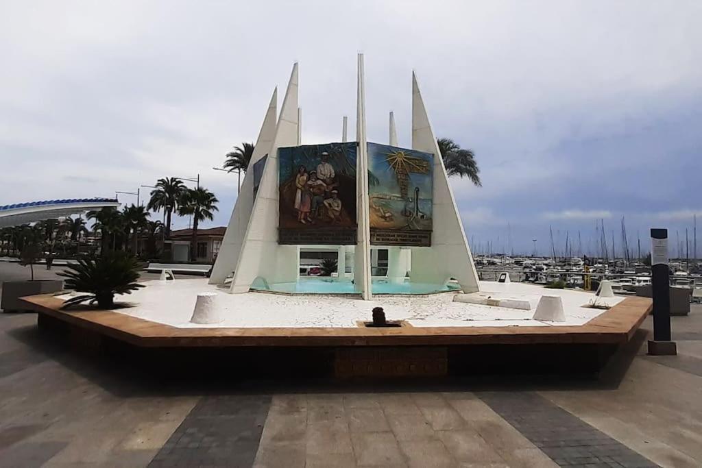 Apartamento Adventure Harbour Torrevieja Exterior foto